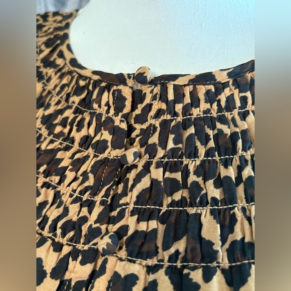 Crown & Ivy Brown Black Peter Pan Collar Blouse NWT size Small - Picture 3 of 10